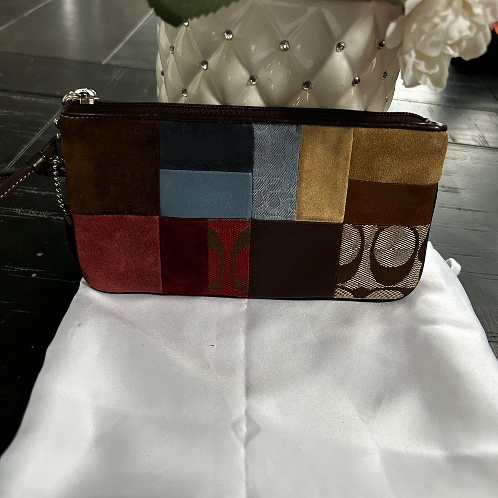 Coach Patchwork Wristlet EUC